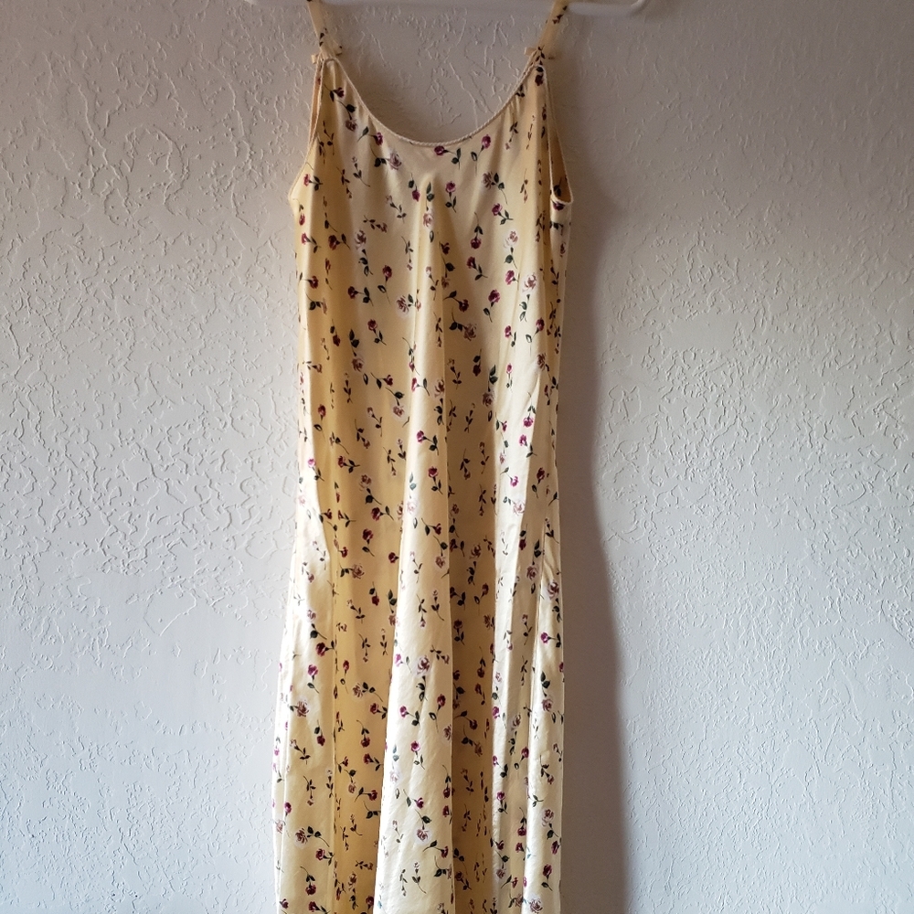 Long Yellow Floral Print Peignoir, New